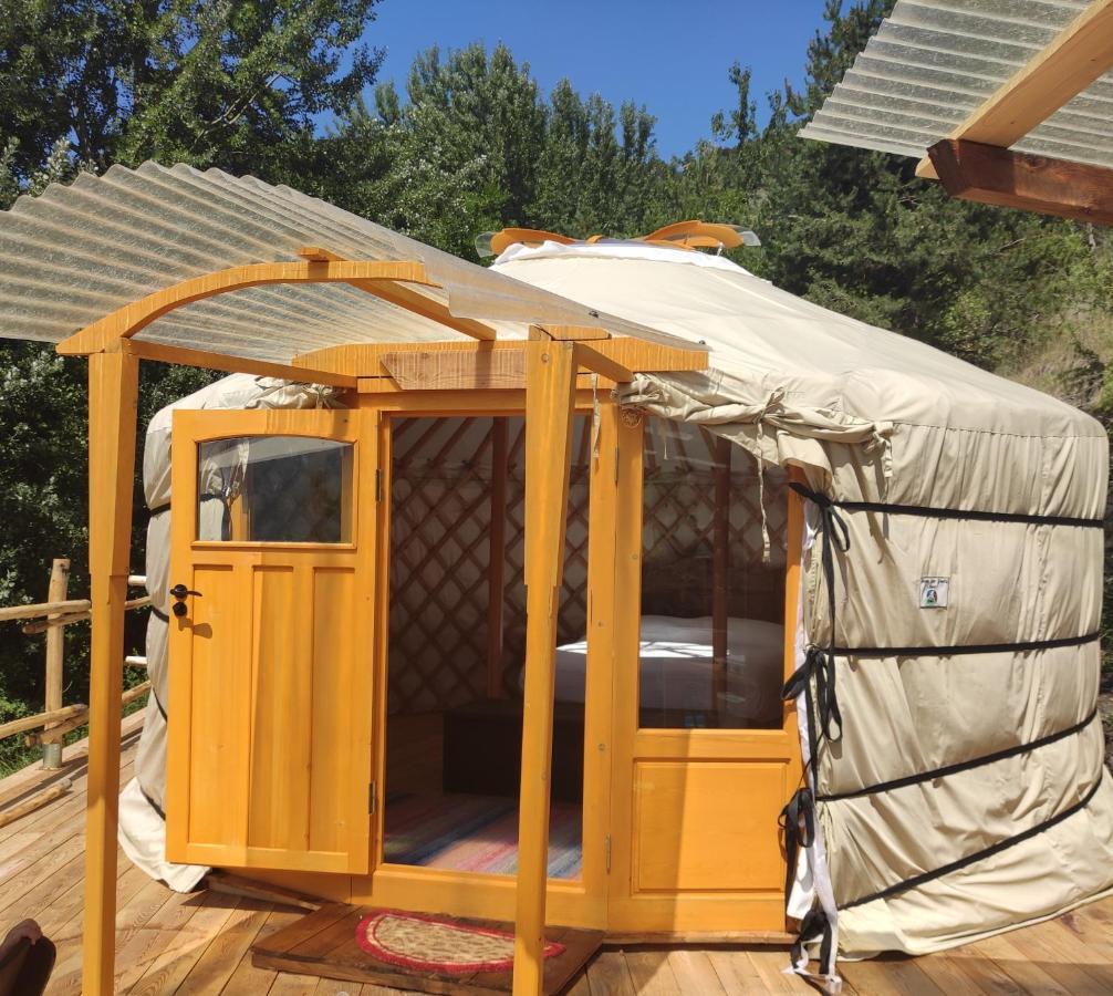 Glamping la Cascina d'Orleans Hotel Saint-Pierre Eksteriør billede